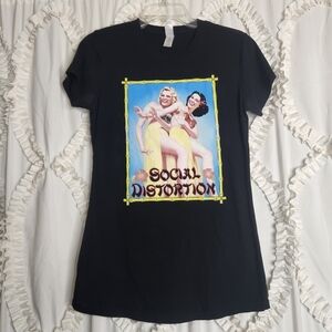 Social Distortion Black Concert T shirt Sz Medium Girls Luau